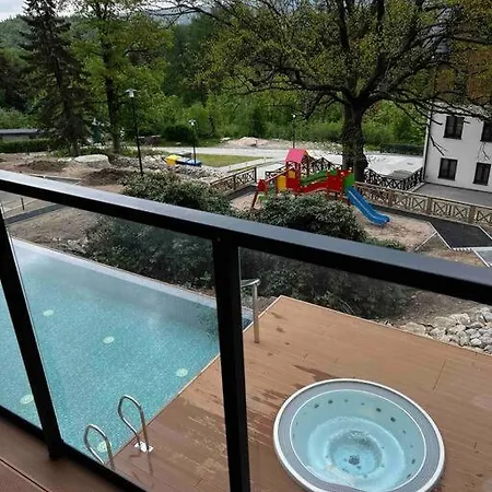 Revisit Szklarska B5 *